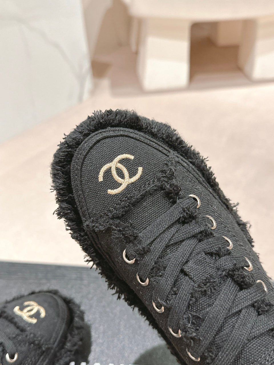 Женские кеды Chanel Black — изображение 3