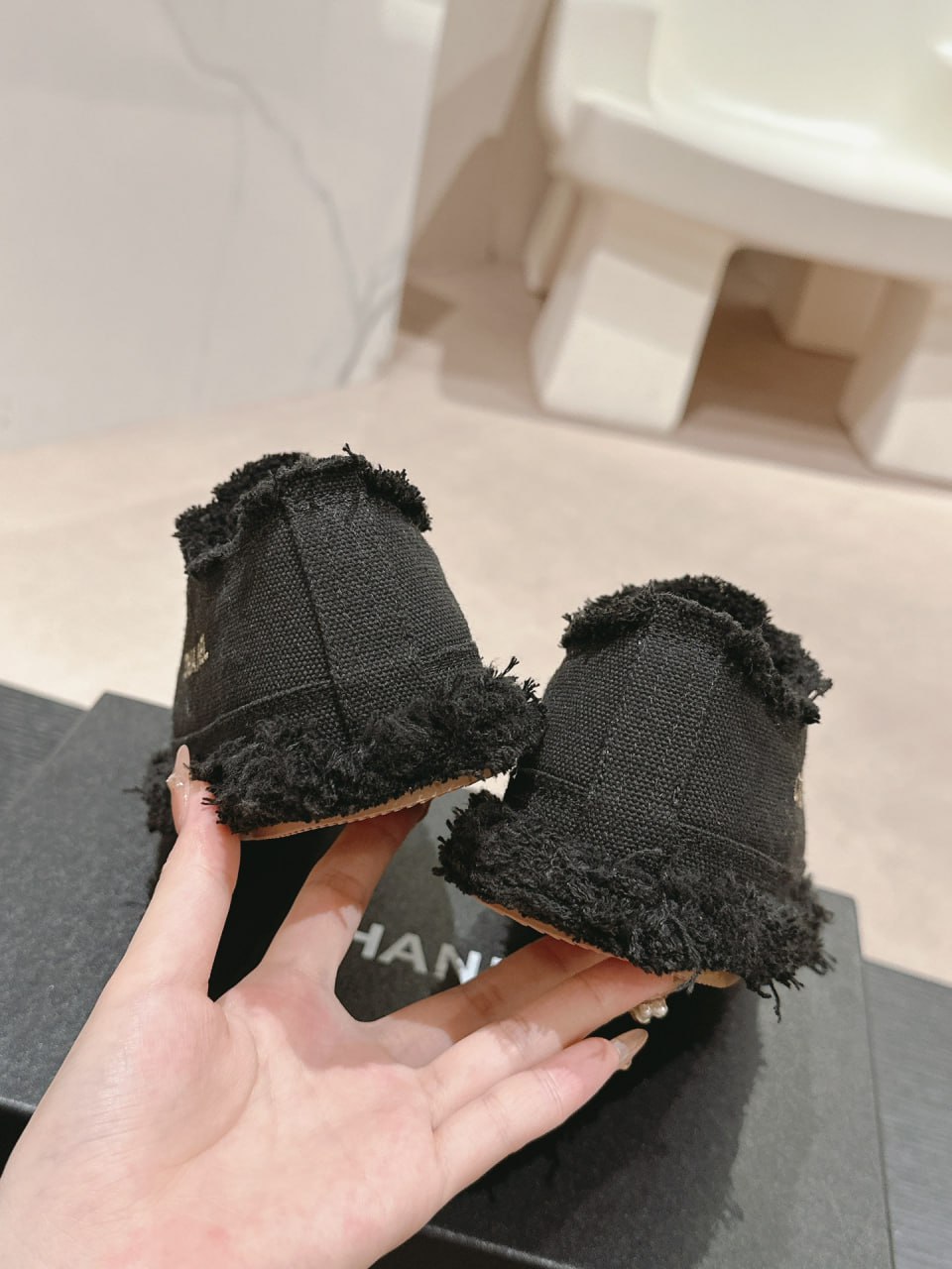 Женские кеды Chanel Black — изображение 5